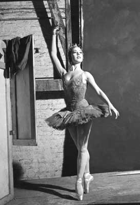 Nadia Nerina as The Bluebird in 'The Sleeping Beauty', 3 March 1951. Photograph Roger Wood